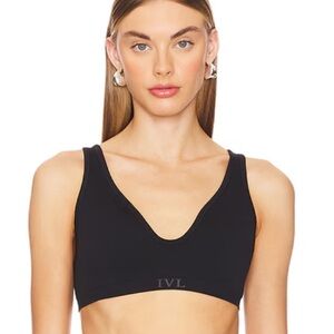 New IVL Collective Seamless Sweetheart Sports Bra NWT Size M/L